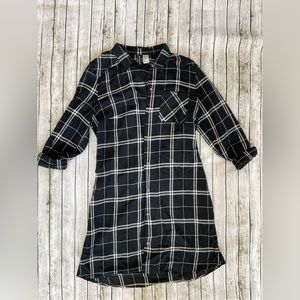 Divided plaid button up dress size 8